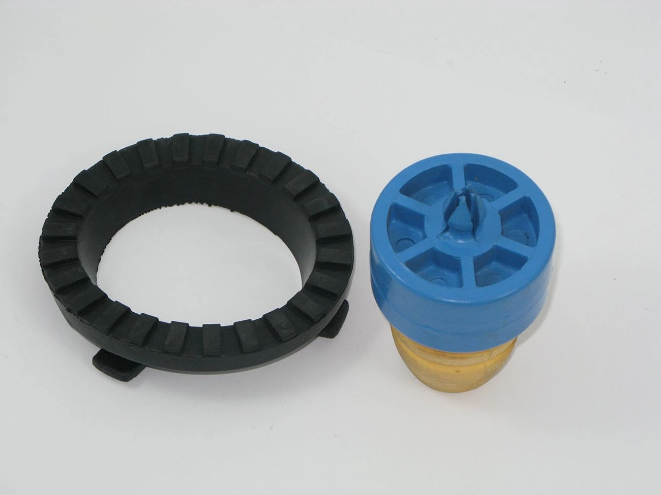 KIT AMORTECEDOR TRASEIRO FIAT MAREA 2.0/TURBO