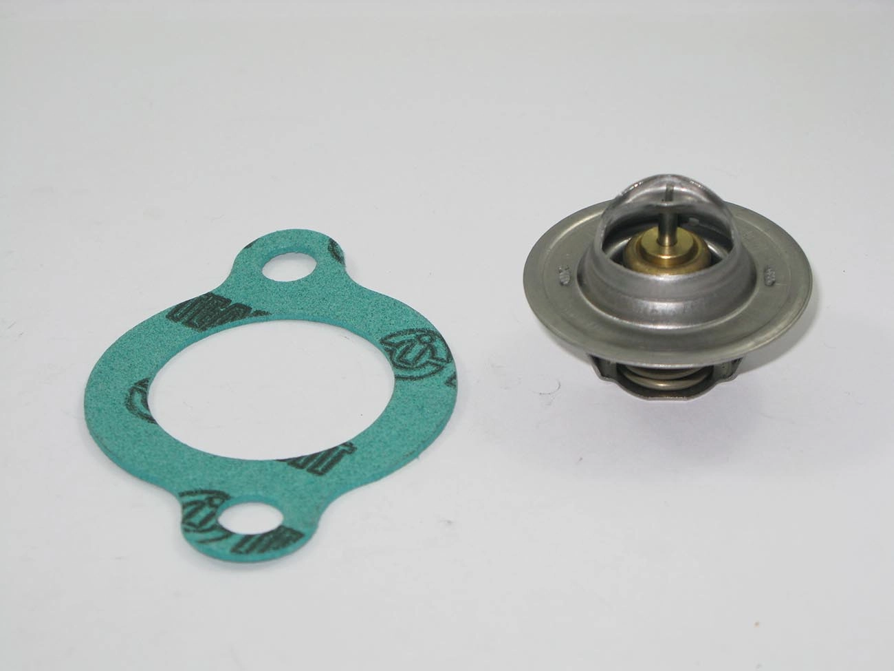 VALVULA TERMOSTATICA FORD NEW HOLLAND 6600/6610 /87 - SERIE OURO