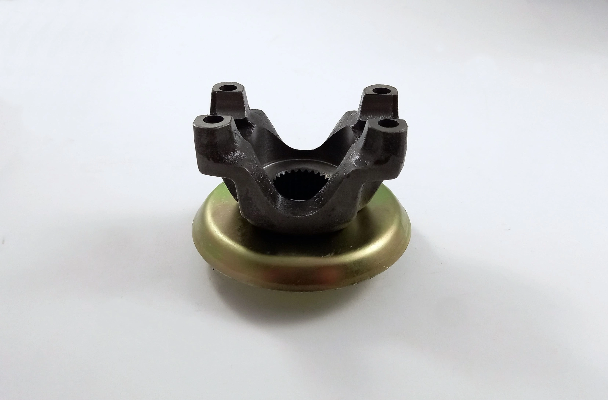 FLANGE PINHÃO DIFERENCIAL 26 ESTRIAS FORD F-100/1000 4 MARCHAS DANA 44 - PARA CRUZETA 5-153XS