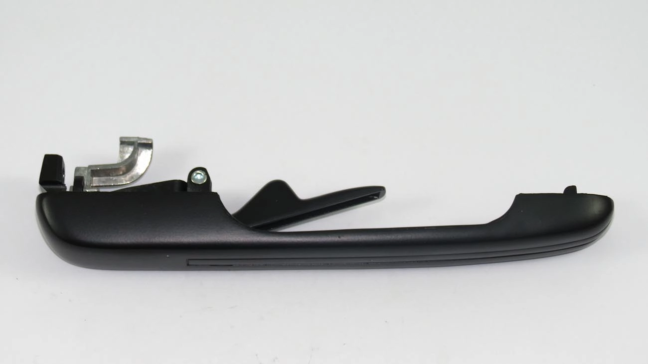 MACANETA EXTERNA VW SANTANA/QUANTUM 90/98 TRASEIRA - PRETA DIREITA