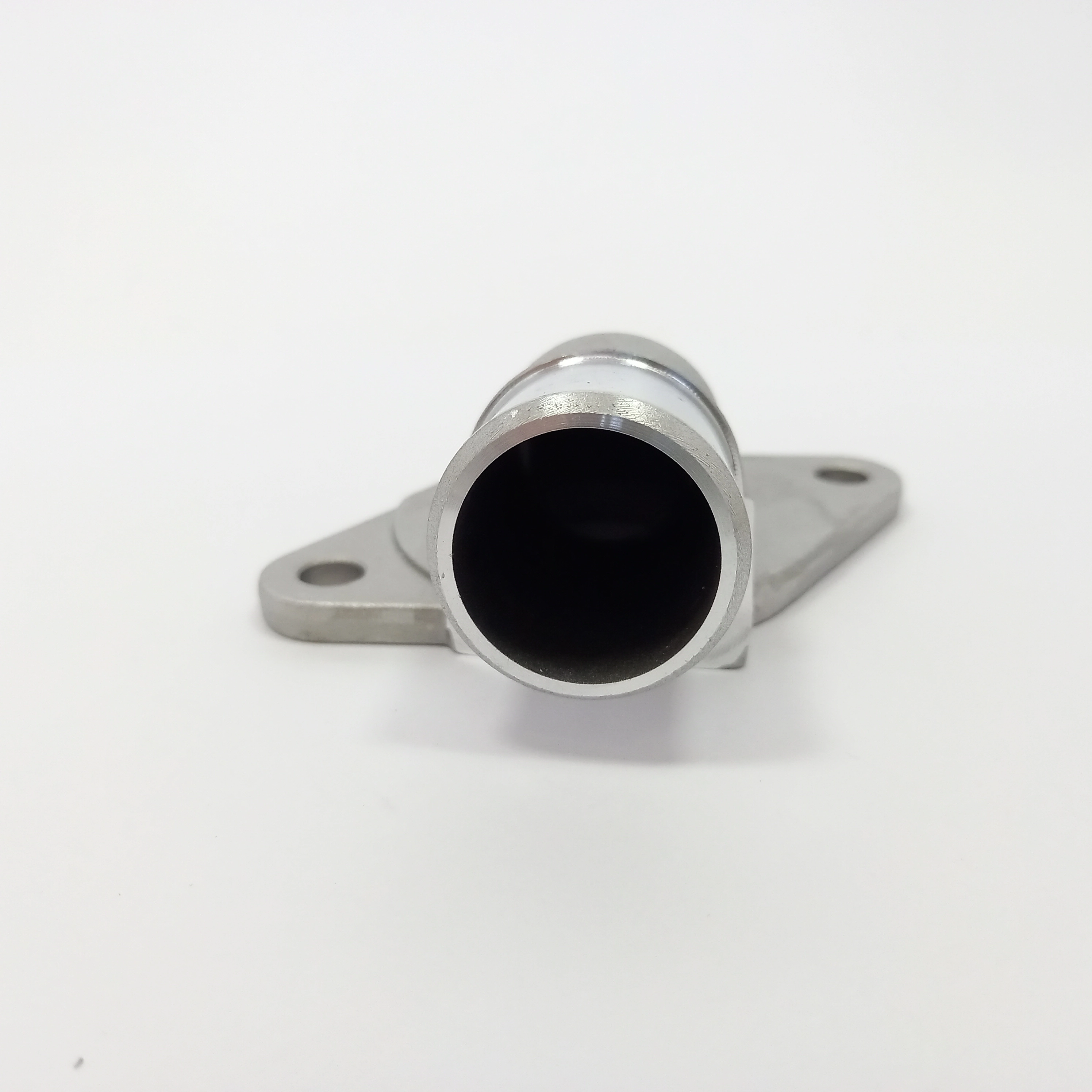 COTOVELO/FLANGE BOMBA ÁGUA MOTOR E-TORQ ALUMÍNIO FIAT BRAVO/IDEA 11/16 CRONOS 18/ GRAND SIENA 12/ DOBLO 10/