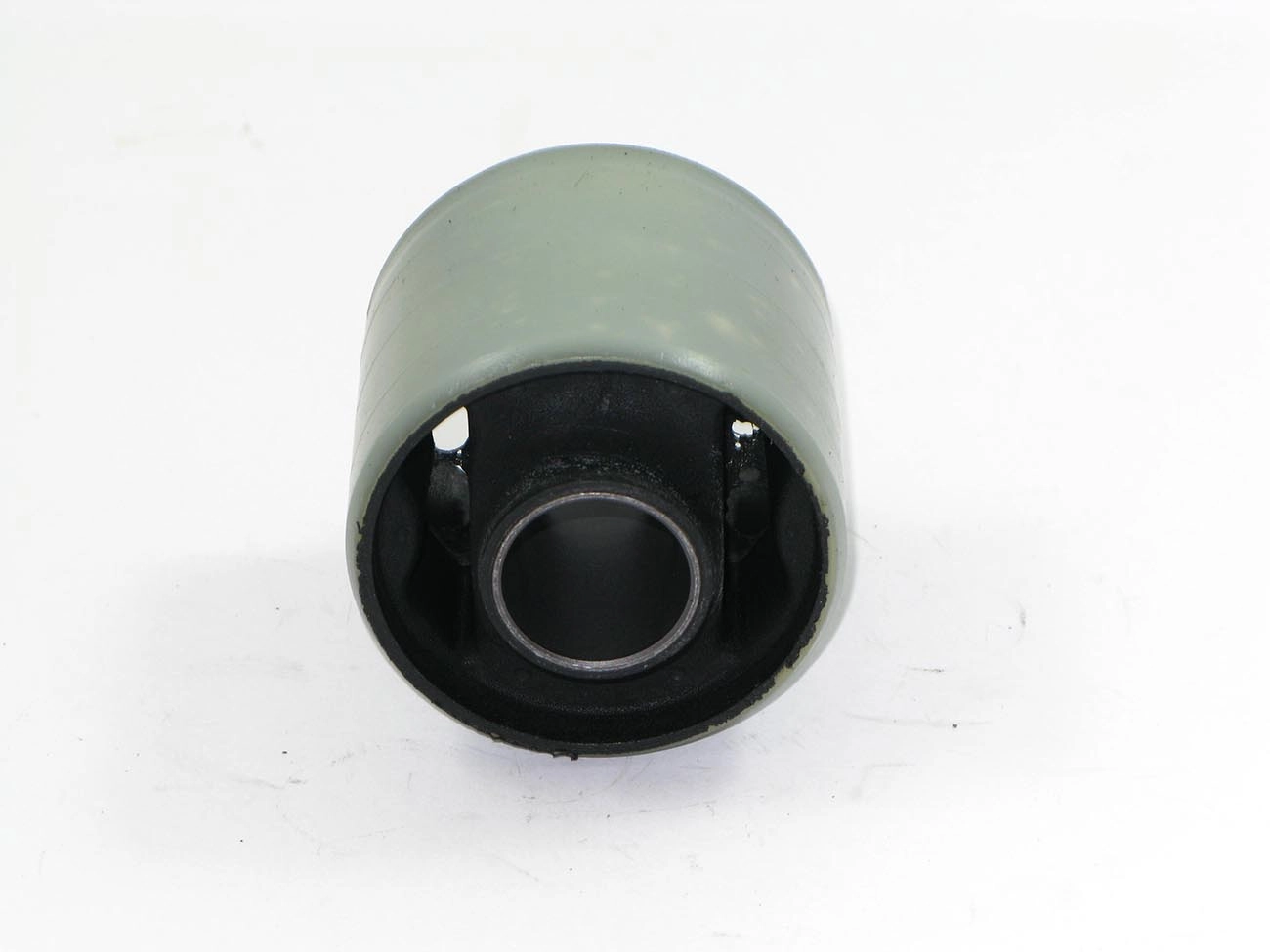 BUCHA TRASEIRA BANDEJA DIANTEIRA FORD NOVO FIESTA 02/14 - ECOSPORT 03/12 - REFIL SEM SUPORTE