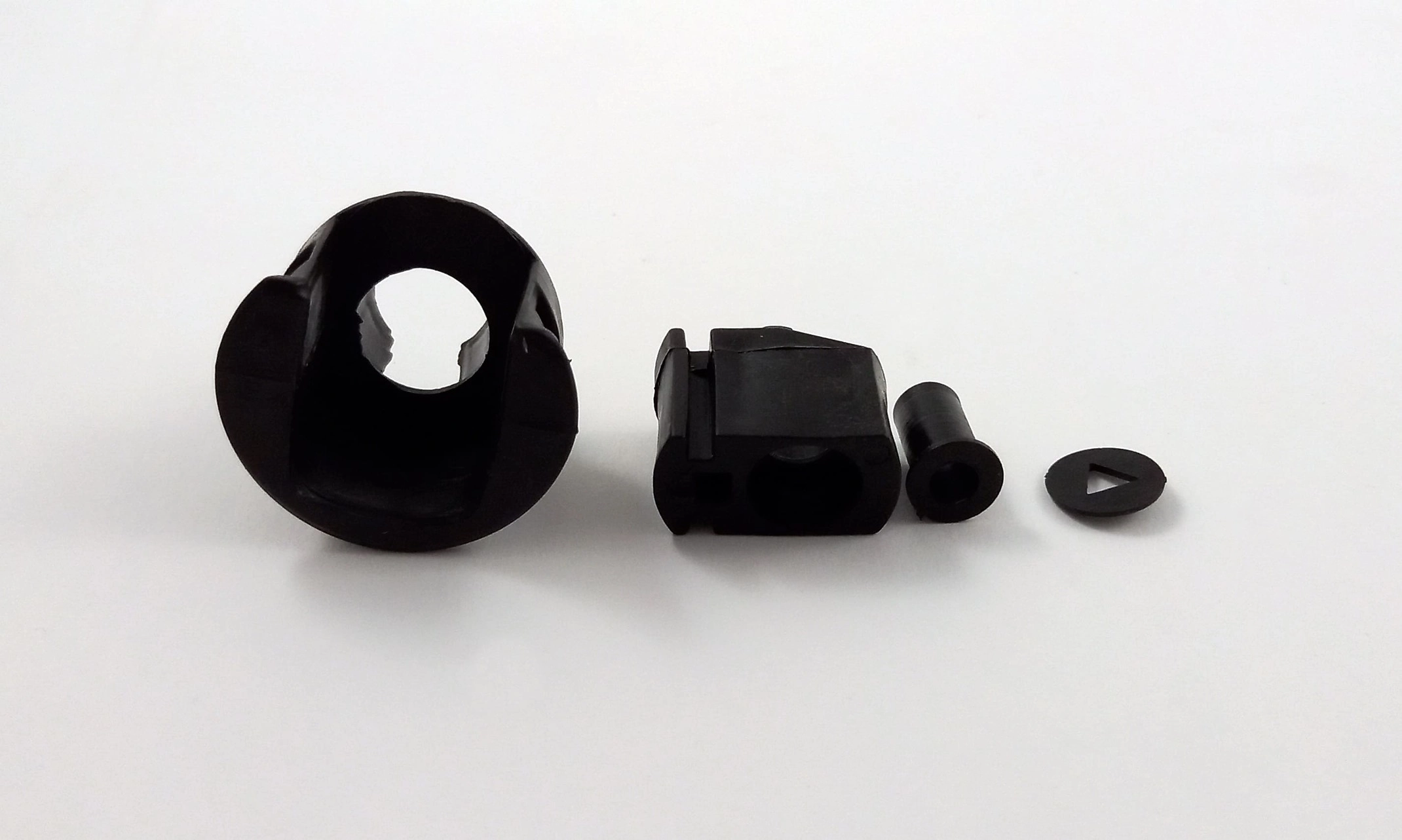 KIT BUCHAS DOBRADICA TAMPA TRASEIRA - FIAT STRADA TODAS