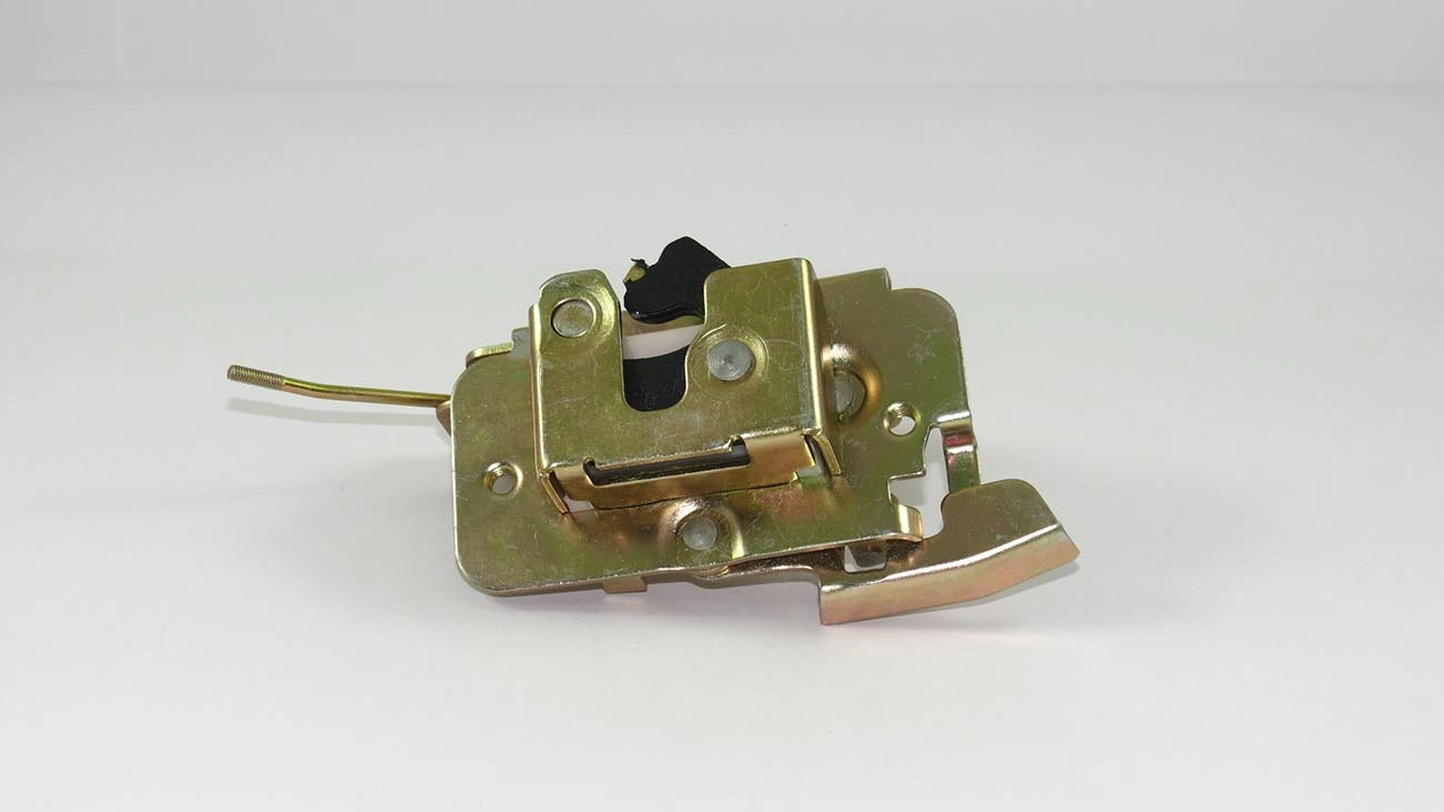 FECHADURA PORTA VW PASSAT TODOS 73/88 - DIREITA