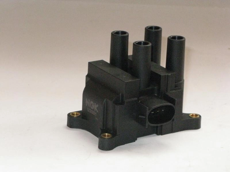 BOBINA IGNIÇÃO CONECTOR 3 PINOS FORD KA/FIESTA/COURIER 09.99/ ROCAM FOCUS/MONDEO