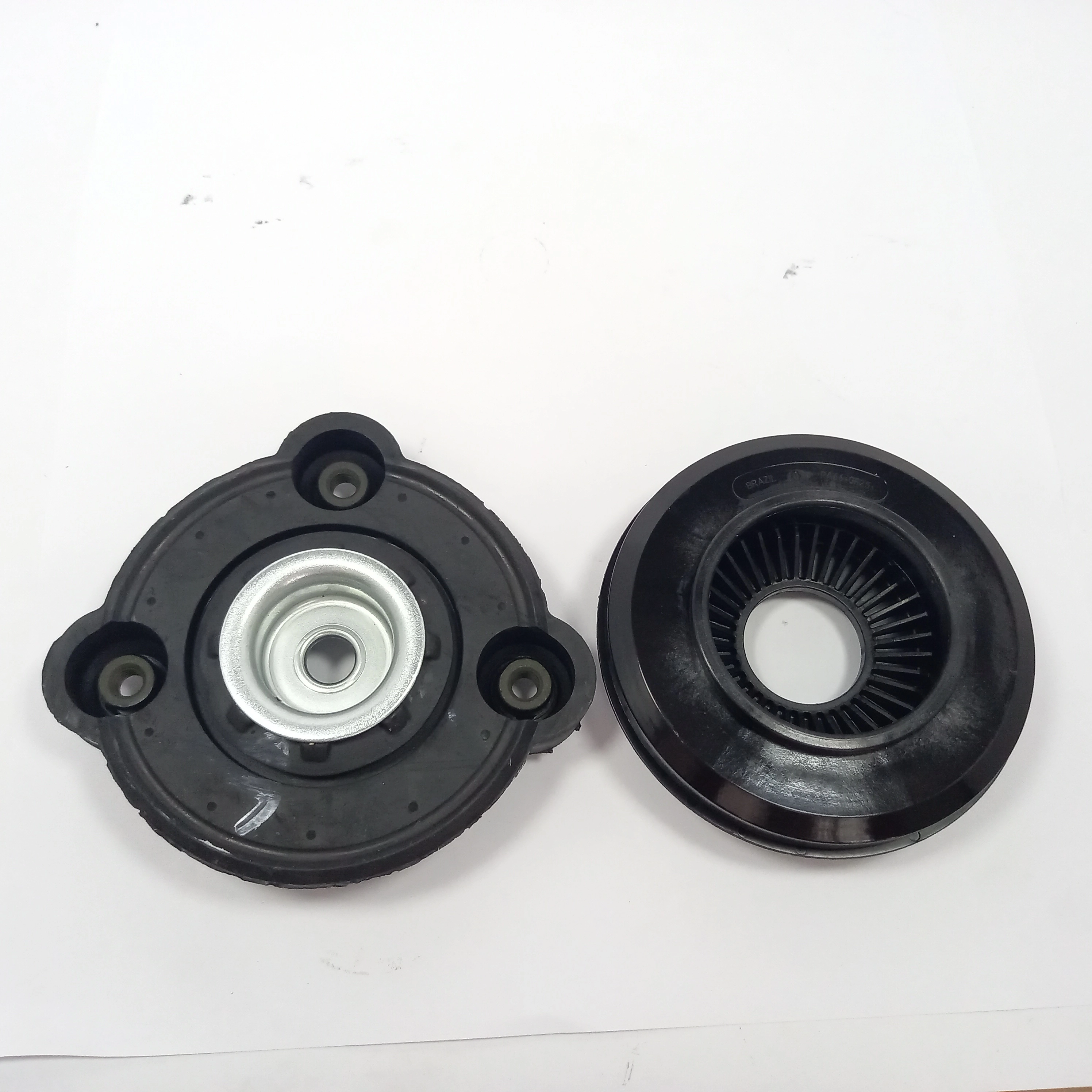 KIT AMORTECEDOR DIANTEIRO COMPLETO FIAT NOVA FIORINO 13/ - MOBI 16/ - GRAND SIENA 12/ - NOVO UNO 10/