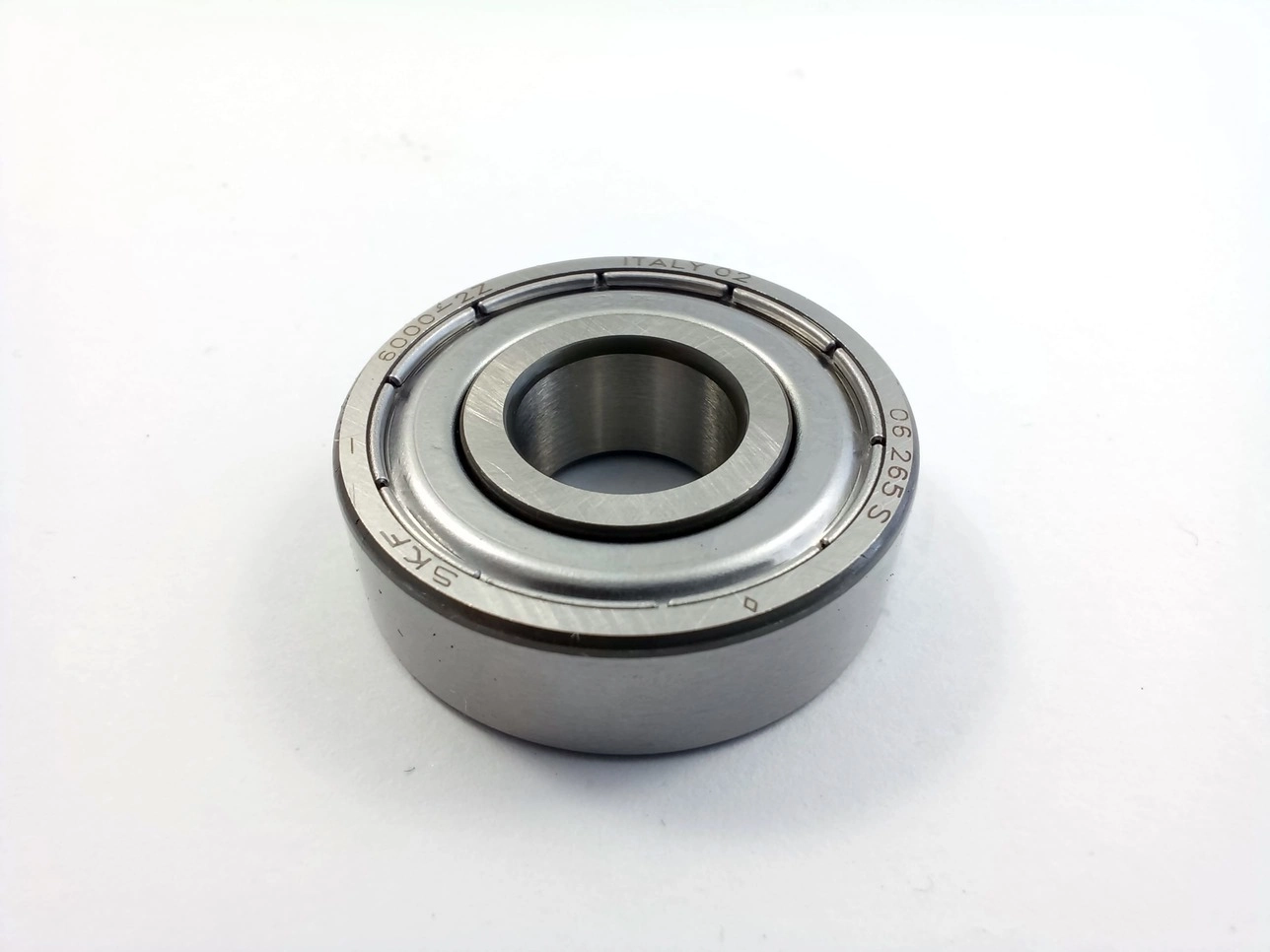 ROLAMENTO INDUSTRIAL APLICAÇÕES DIVERSAS SKF 10X26X8MM