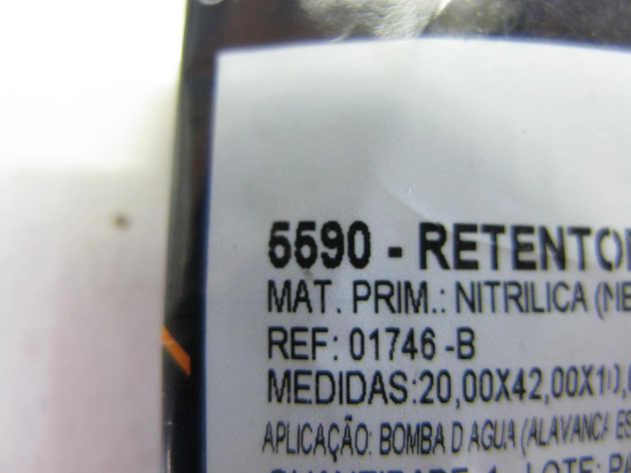 RETENTOR AGRÍCOLA/AMARELA/INDUSTRIAL - MB OM 321 BOMBA ÁGUA - 20X42X10MM