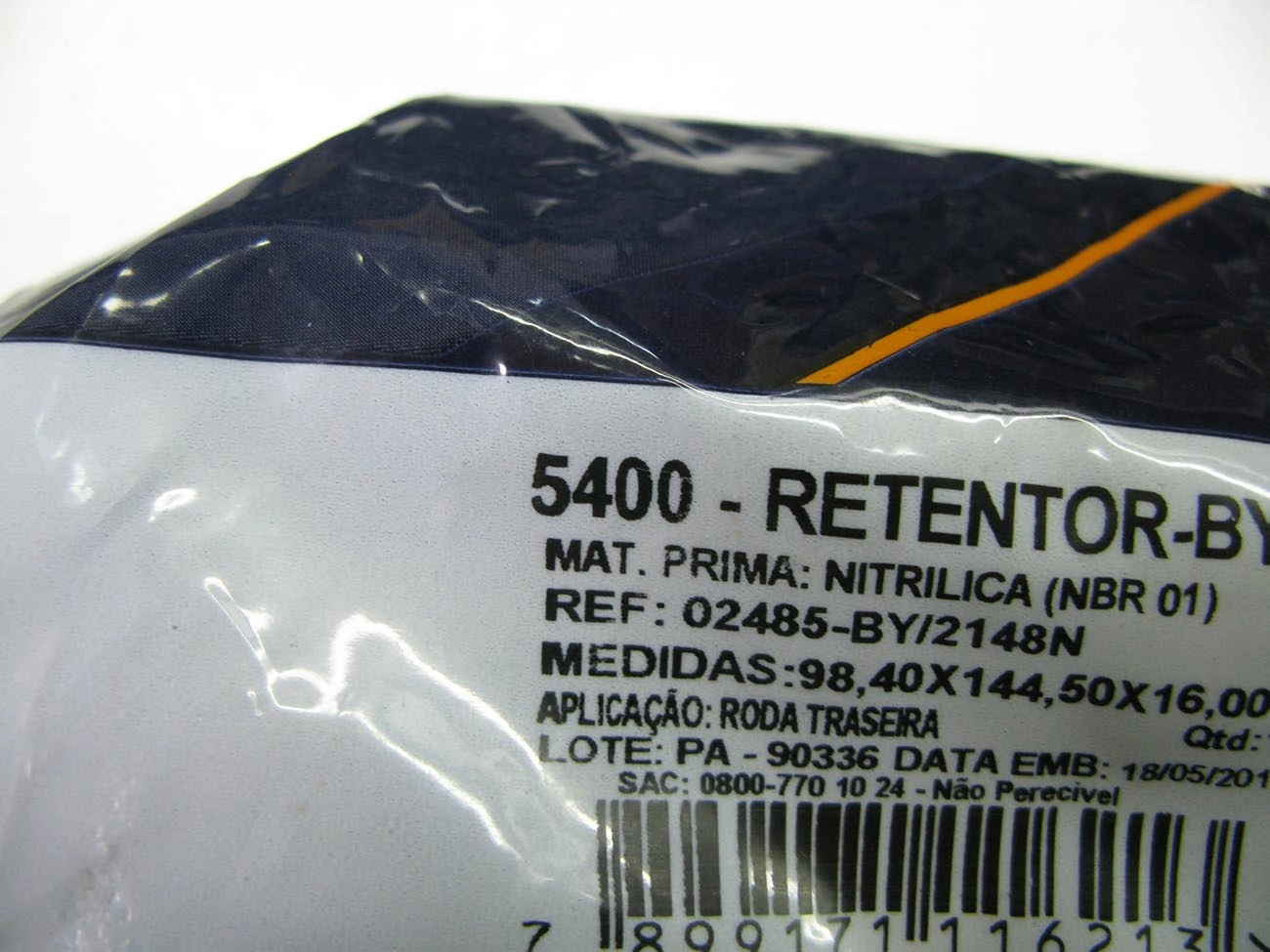 RETENTOR RODA TRASEIRA VW 12.140/12.170/12.180/13.150/13.170/13.180