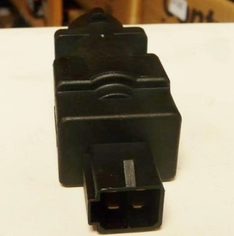 INTERRUPTOR LUZ FREIO FIAT NOVO PALIO/SIENA/STRADA/DOBLO/STILO/PUNTO