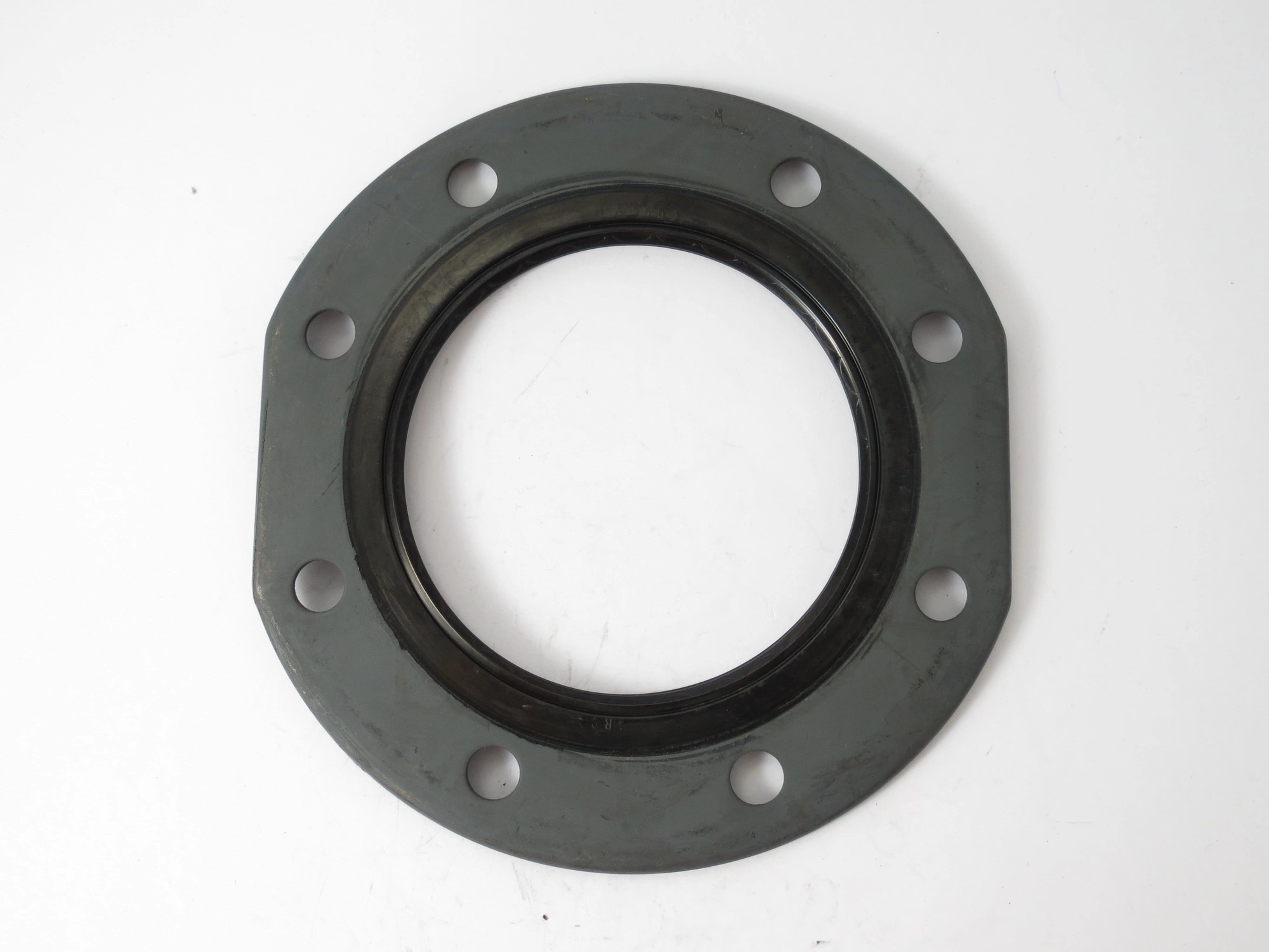 RETENTOR CUBO RODA DIANTEIRO/TRASEIRO 93X157X7,5MM 8 FUROS DIANTEIRA/TRASEIRA TOYOTA BANDEIRANTE 68/81 4X4