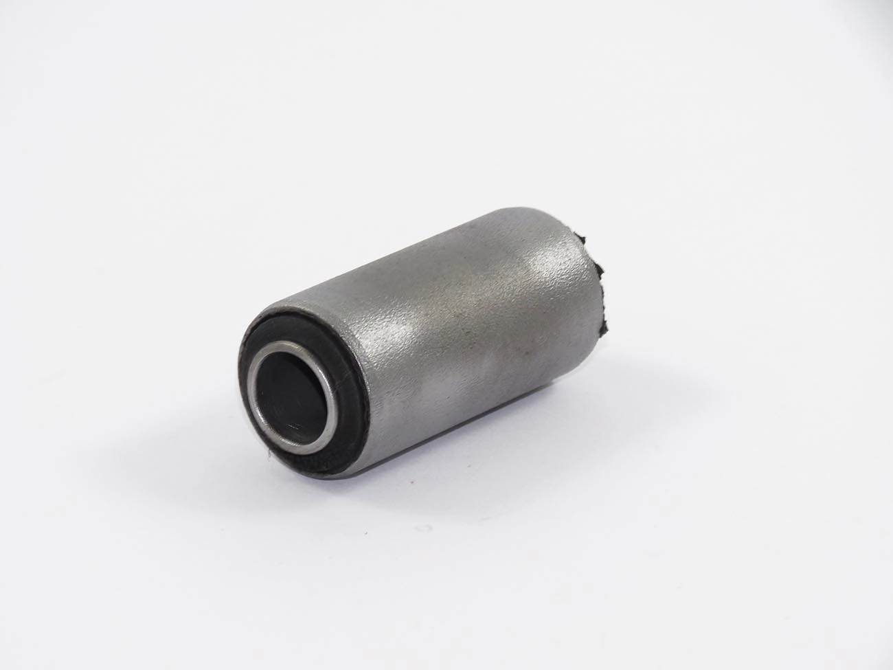 BUCHA SILENCIOSA FEIXE DE MOLAS WILLYS F-75 TRASEIRO - PICK-UP DIANTEIRA - 14,50X29X62MM