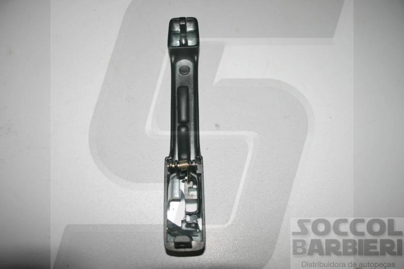 MACANETA EXTERNA VW SANTANA/QUANTUM 90/98 TRASEIRA - PRETA DIREITA