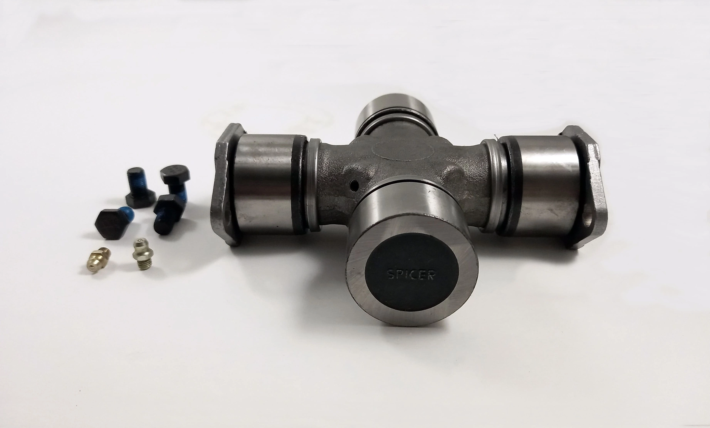 CRUZETA CARDAN VW 23.210/24.220/CONSTELLATION 49X154,8MM DUAS CATANHAS COM CHAVETA/DUAS PARAFUSADAS