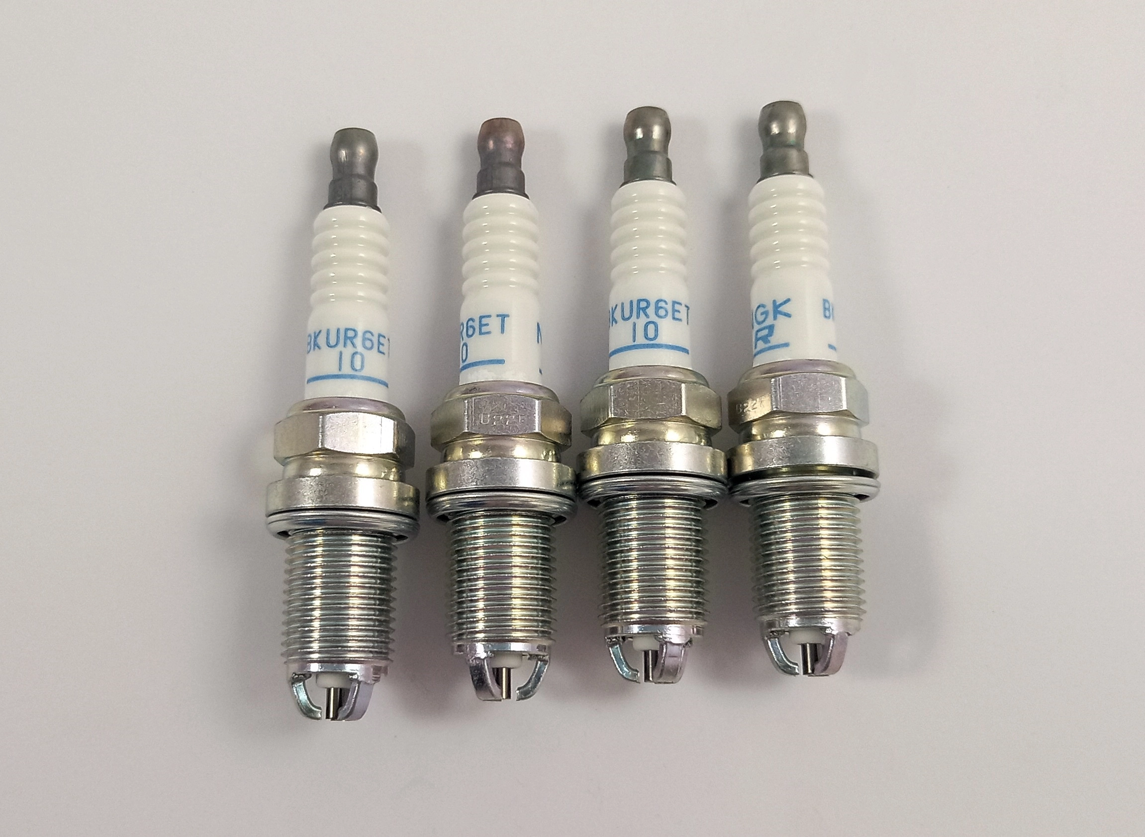 VELA IGNIÇÃO ORIGINAL GASOLINA GNV IGNICAO VW GOLF 2.0 8V 98/ GOL/PARATI 16V 01/ MB CLASSE A 160