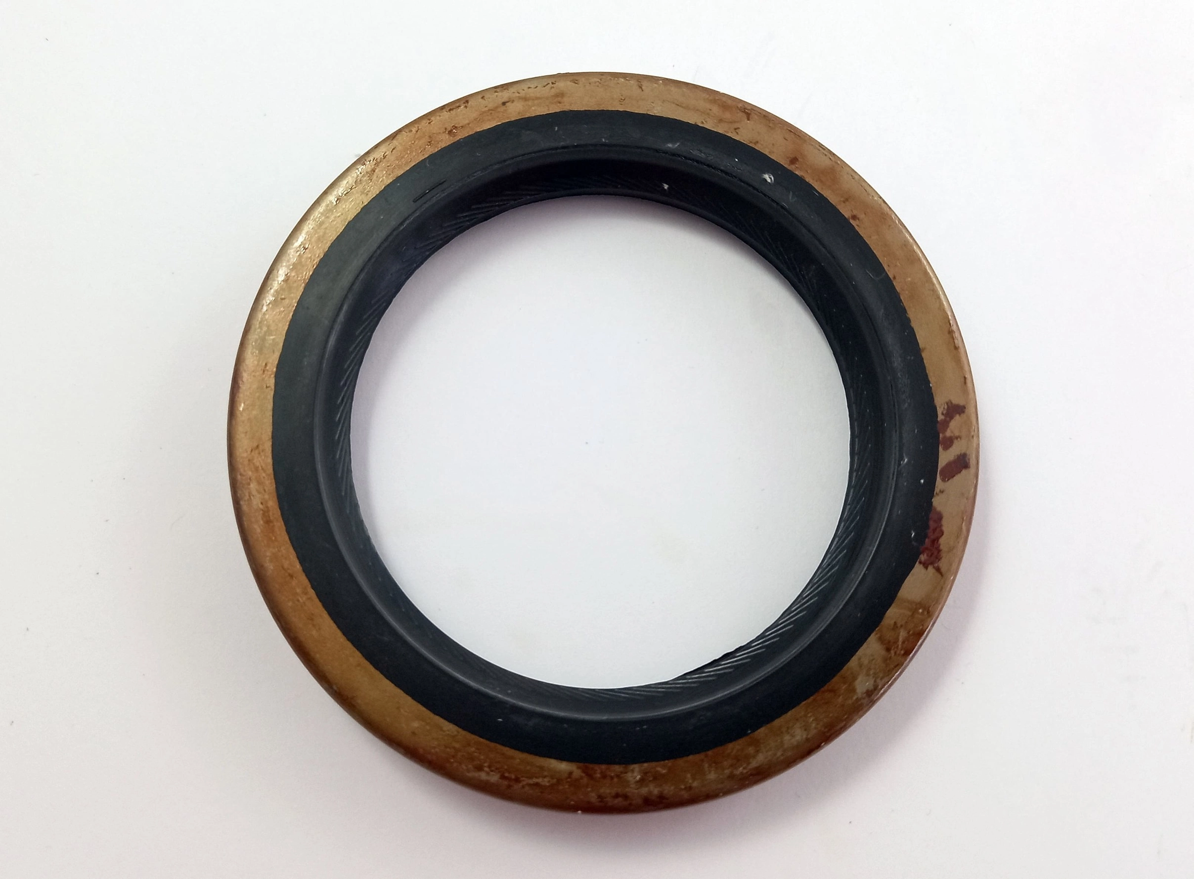 RETENTOR MOTOR DIANTEIRO FORD TRATOR TODOS F-4000 FTO