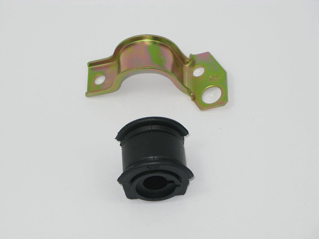KIT ESTABILIZADOR DIANTEIRO DIREITO FIAT NOVO UNO 2011/ - FURO 16MM COM ABRAÇADEIRA