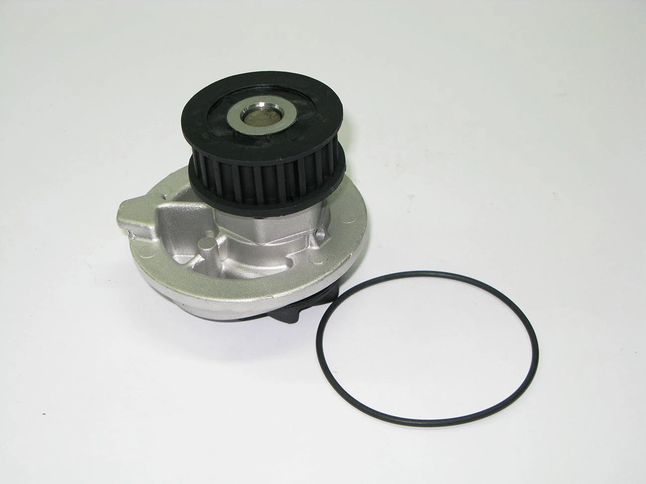 BOMBA AGUA GM MONZA/KADETT 82/86 E 89/95 - 21 DENTES
