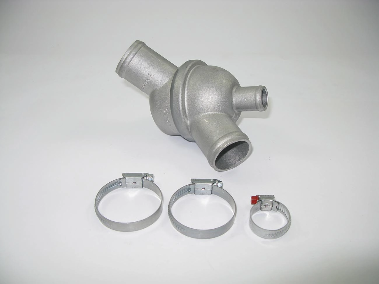VÁLVULA TERMOSTÁTICA COM CARCAÇA FORD F-1000 /91 CARGO - VW 11.130/13.130 - MWM