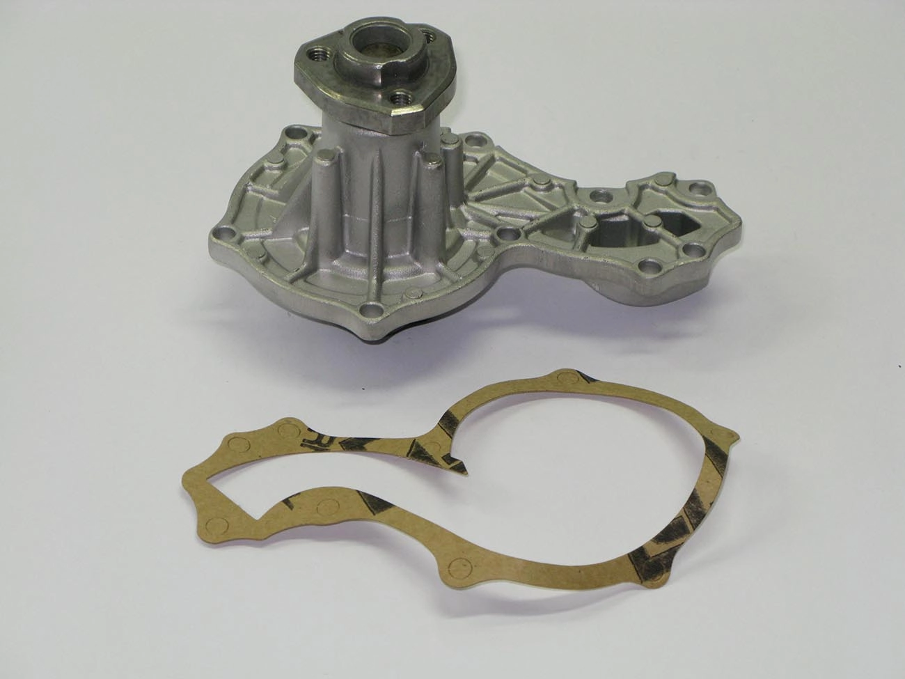BOMBA AGUA VW GOL/VOYAGE/PARATI/SAVEIRO/PASSAT 1.5/1.6 AP 06.85/ - 1.8/2.0 - 84/96