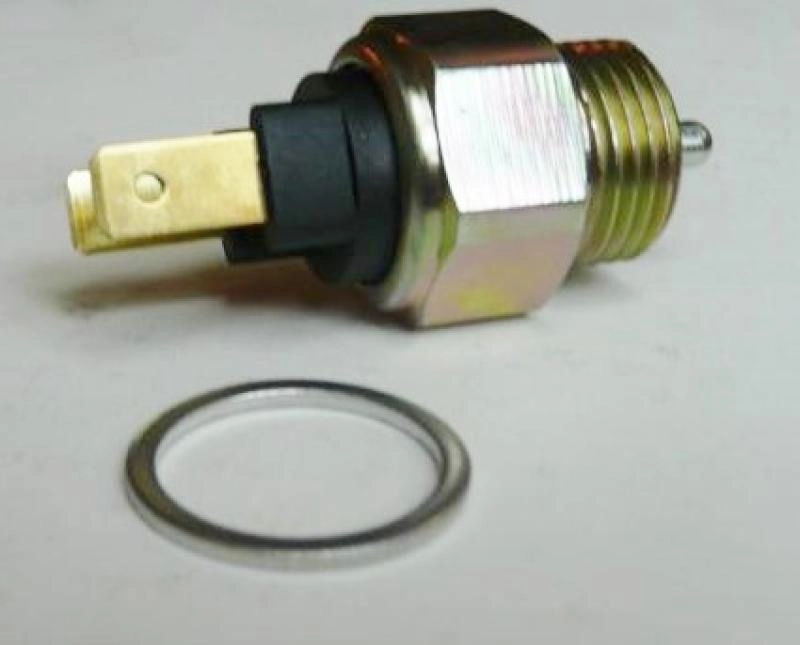INTERRUPTOR LUZ RÉ RE VW GOL/VOYAGE/PARATI/SAVEIRO/PASSAT/SANTANA /96 5 MARCHAS