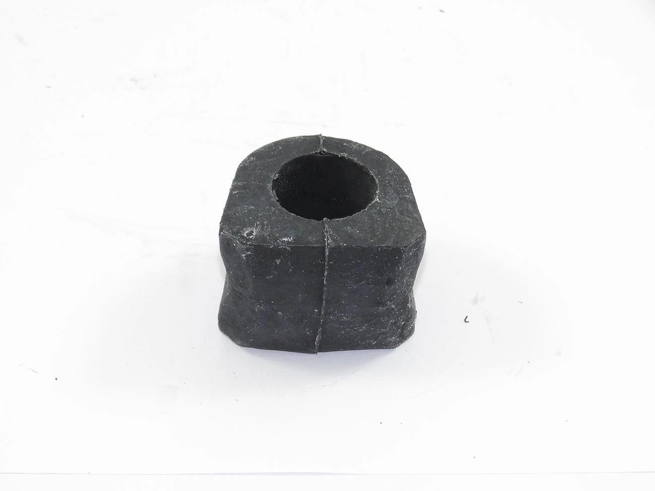 BUCHA INTERNA ESTABILIZADOR DIANTEIRO FIAT UNO 84/90  EXCETO S/CS - PREMIO 85/90 - FURO 23MM