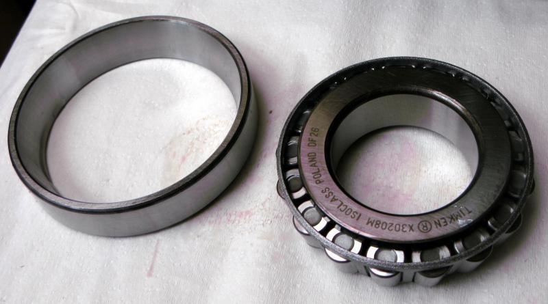 ROLAMENTO RODA ASIA TOPIC - CBT 8060/8240/8440 - NEW HOLLAND 1530 - VALTRA 685/785 - 40X80X19,75MM