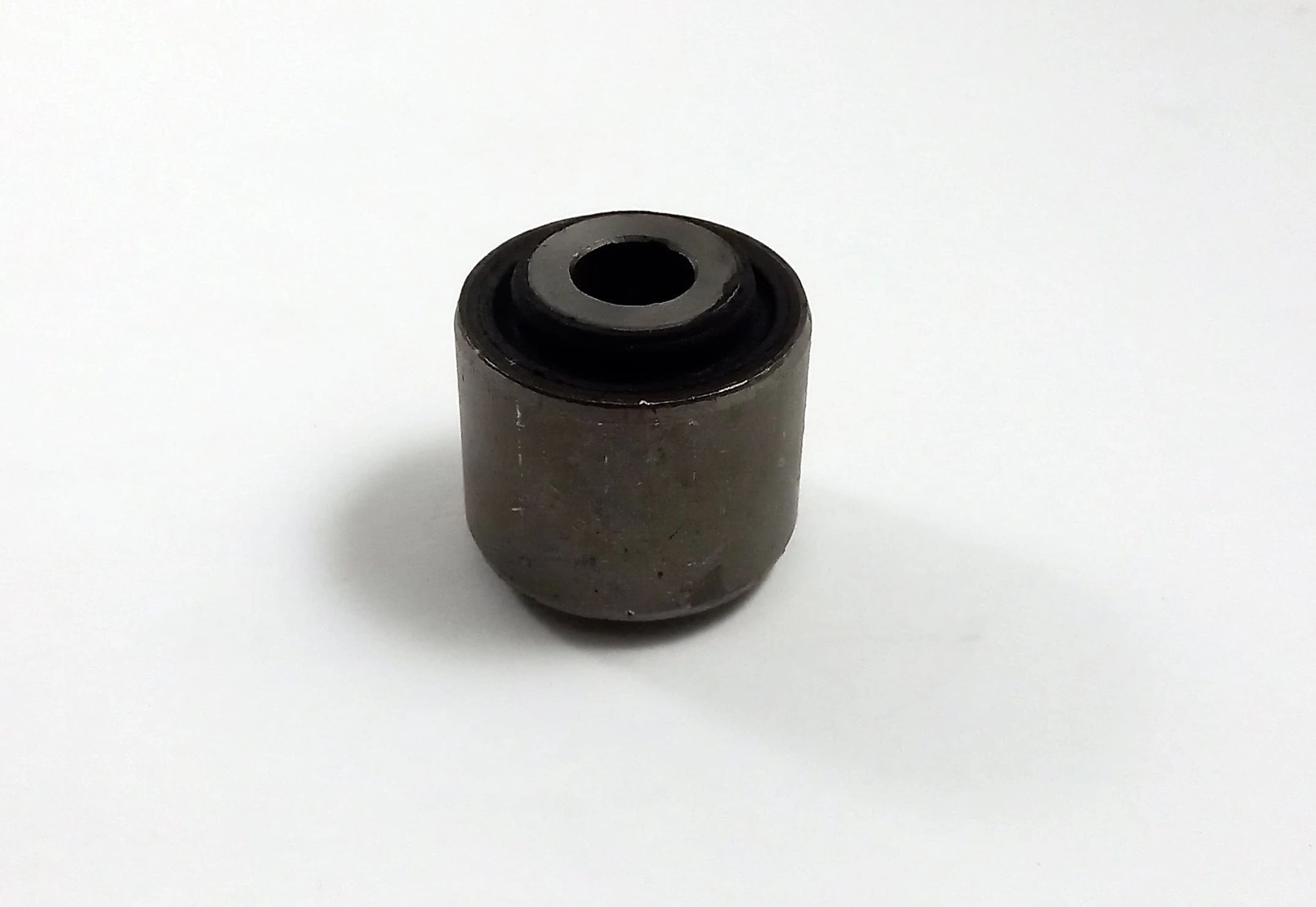 BUCHA DO BRAÇO SUPERIOR - FORD FOCUS 2000/2013 - SUSPENSÃO TRASEIRA BRAÇO CURVO
