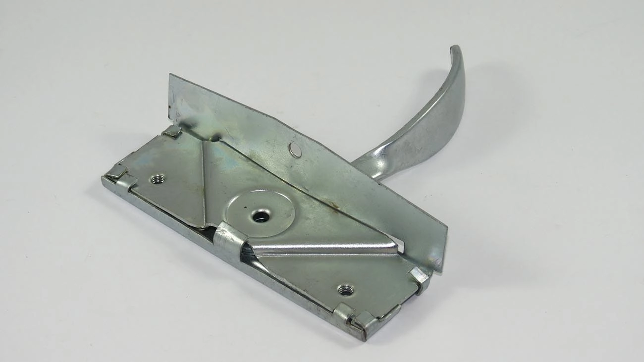 FECHADURA PORTA VW KOMBI KLIPPER /97 - PORTA DO MEIO CREMONA