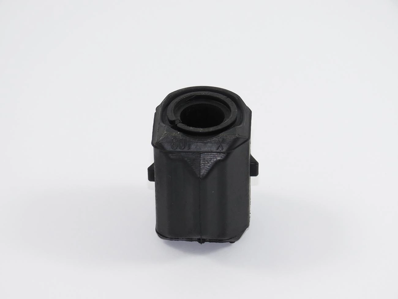 BUCHA DO ESTABILIZADOR DIANTEIRO GM ONIX 12/ - NOVO PRISMA 13/19 - SPIN 13/ - FURO 19MM
