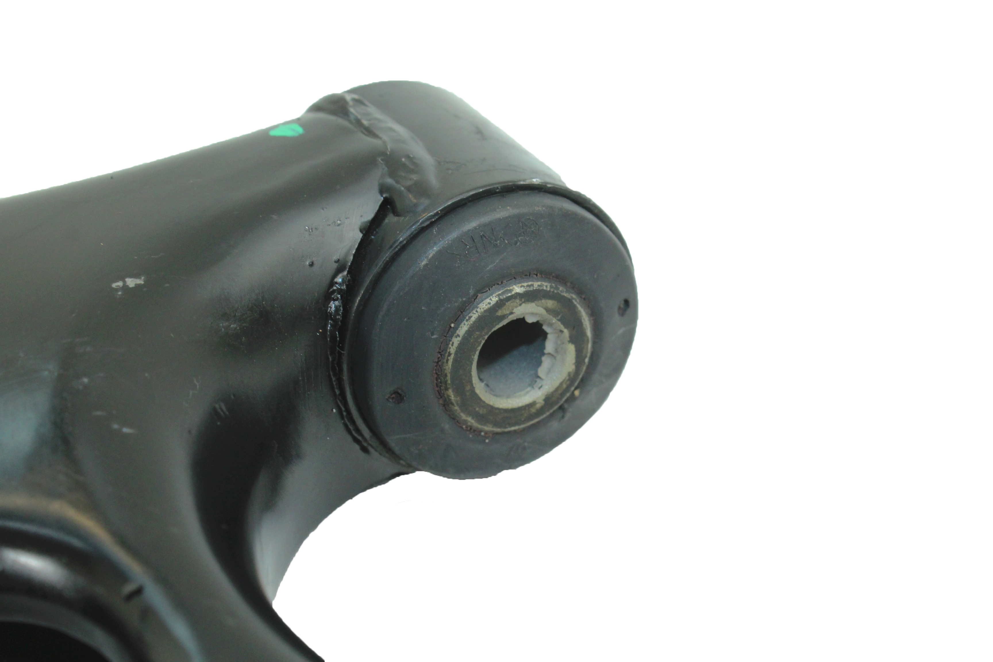 BANDEJA ESQUERDA COM BUCHAS/COM PIVO KIA CERATO 14/18 - HYUNDAI I30/ELANTRA 11/16 - VELOSTER 10/14