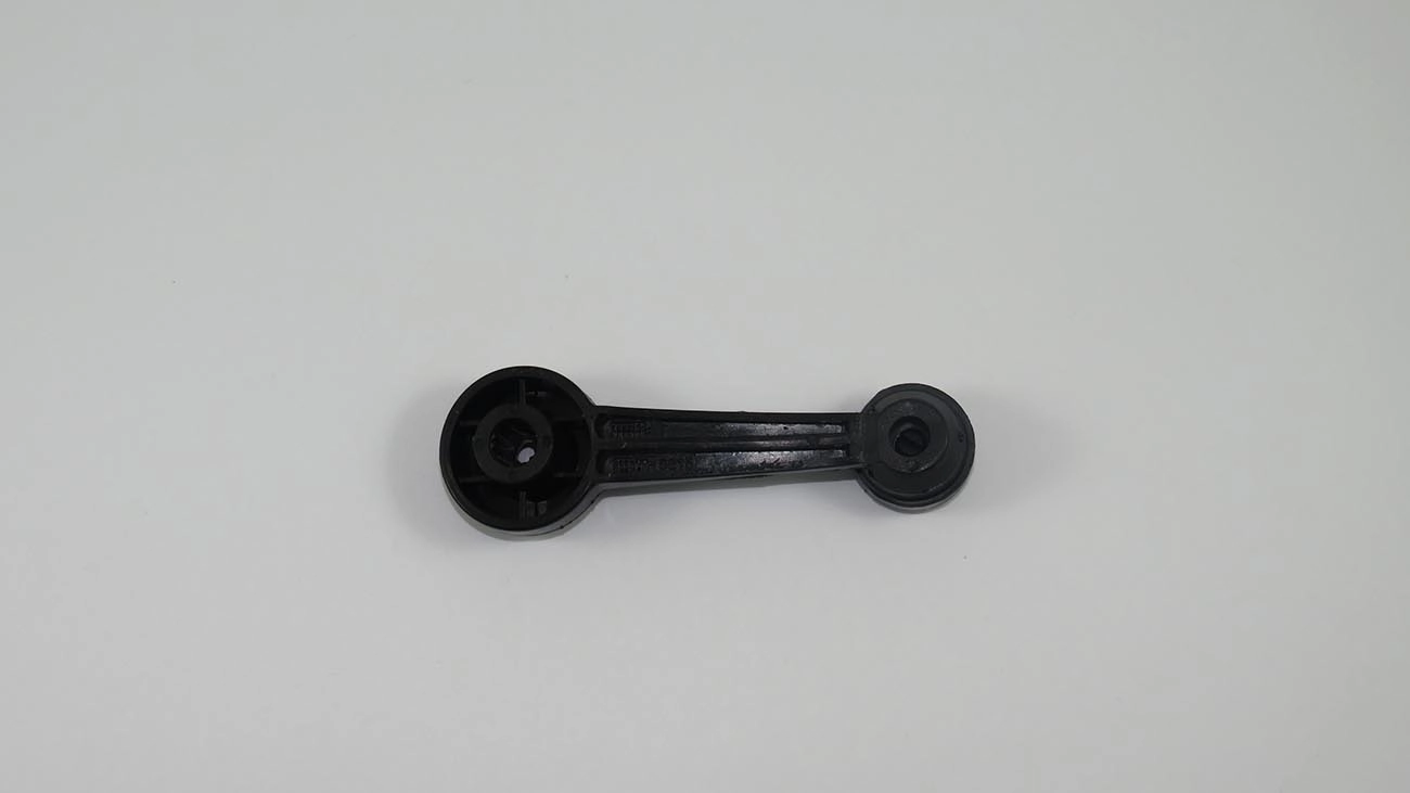 MANIVELA VIDRO FORD CORCEL/BELINA/DEL REY/PAMPA/F-100/1000/4000 - PRETA PLASTICO