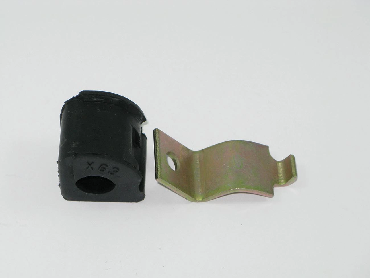 KIT BARRA ESTABILIZADORA SUSPENSÃO DIANTEIRA FURO 17MM PARA UM LADO BUCHA ESTABILIZADOR DIANTEIRO VW GOLF 1994/1998 EXCETO GTI