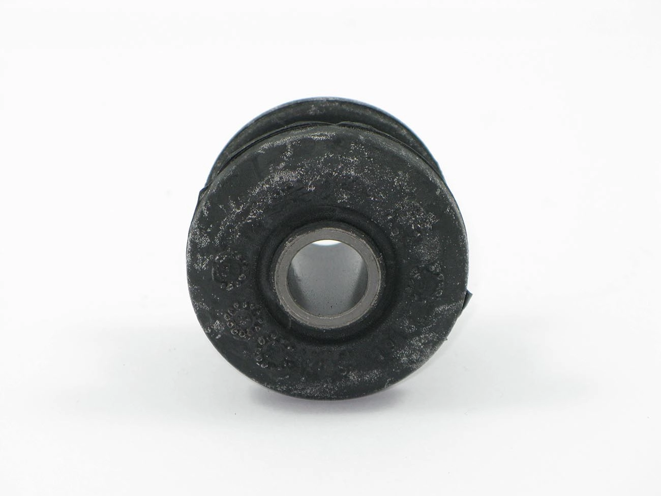 BUCHA BARRA TENSORA SUSPENSÃO DIANTEIRA GM CORSA 94/98 SEDAN 95/98 WAGON 97/98