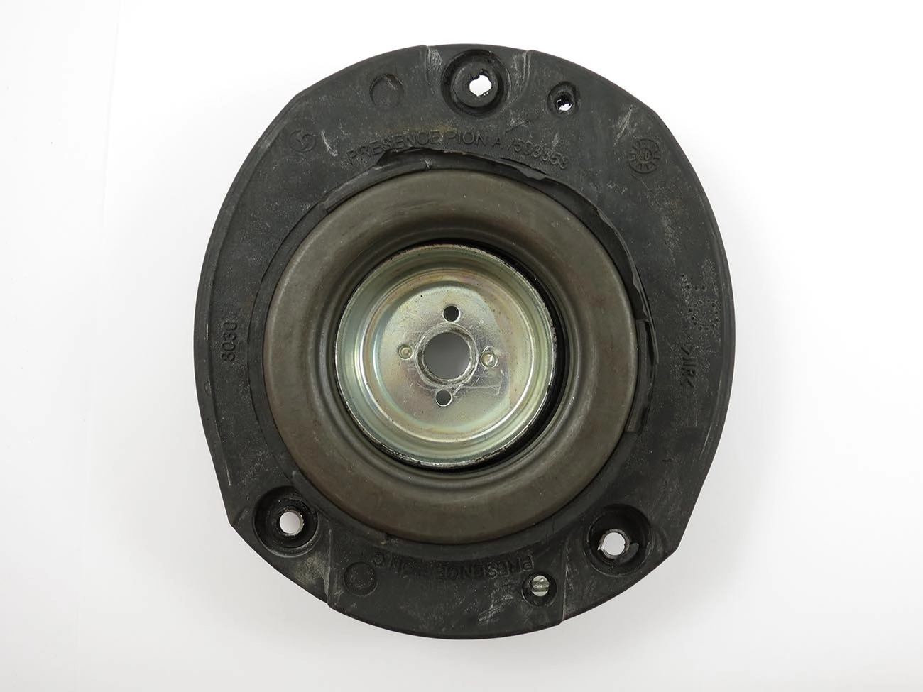 COXIM/SUPORTE AMORTECEDOR DIANTEIRO LADO ESQUERDO COM ROLAMENTO PEUGEOT 206 1.4/1.6 98/ 207 09/
