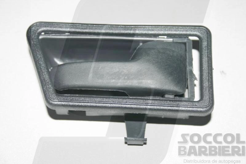 MACANETA INTERNA VW GOL/VOYAGE/PARATI/SAVEIRO/SANTANA 86/ - PRETA DIREITA