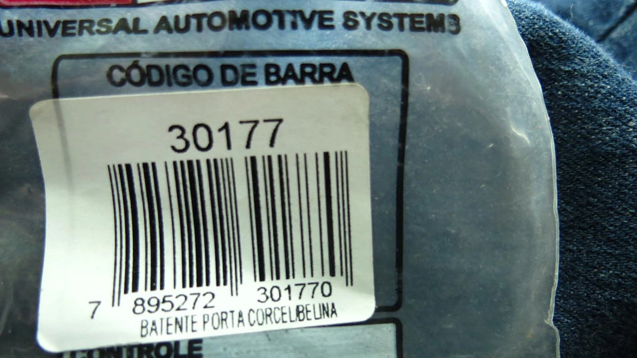 BATENTE PORTA FORD CORCEL/BELINA I - ESQUERDO