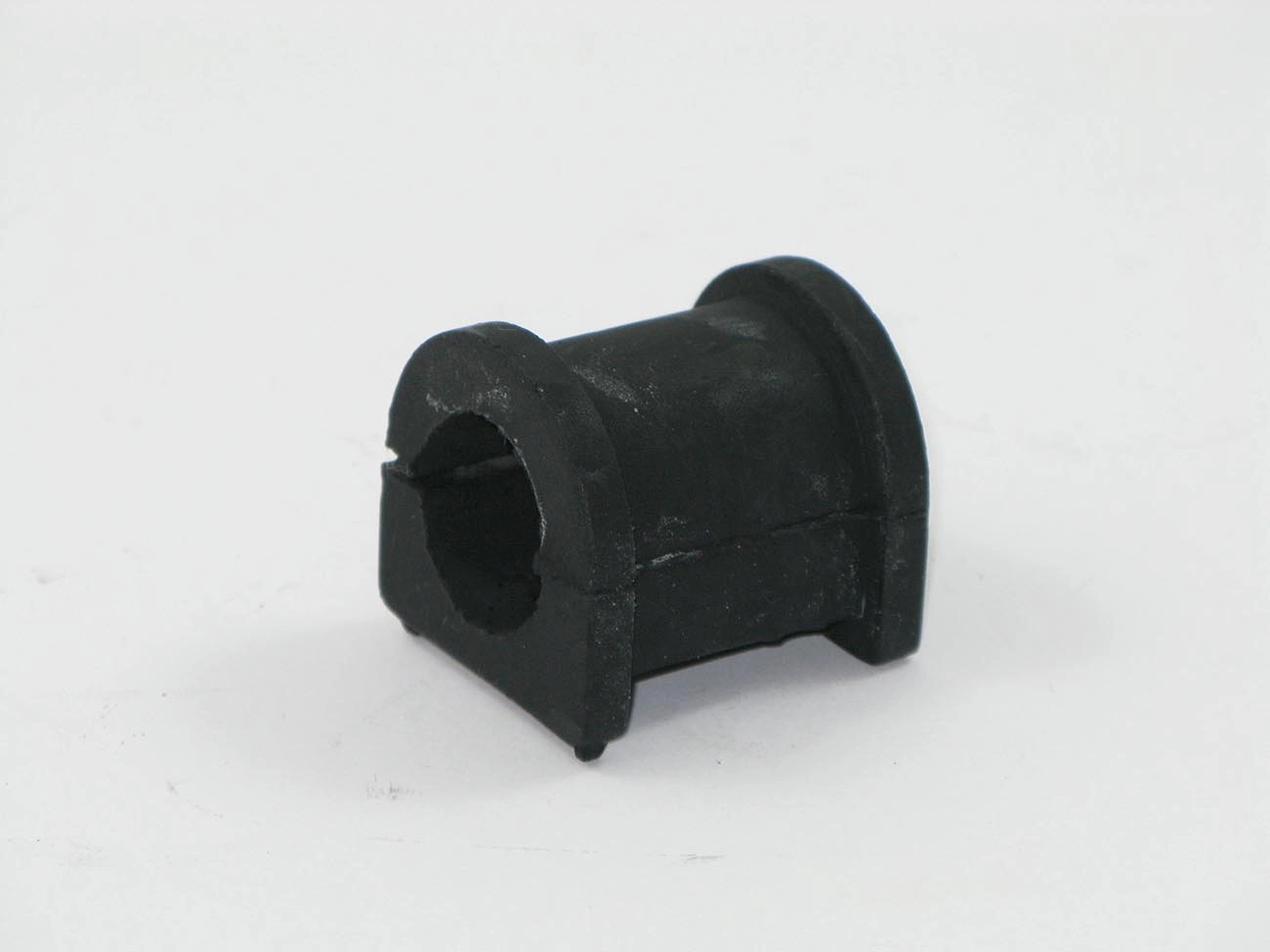 BUCHA DO ESTABILIZADOR DIANTEIRO GM CORSA 97/02 CLASSIC 02/ PICK-UP 95/03 WAGON 97/02 - FURO 21,2MM