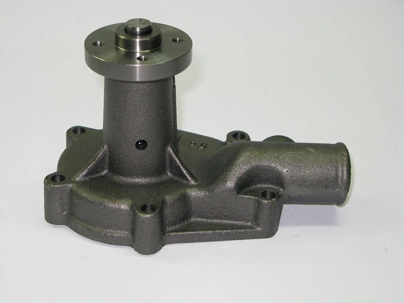 BOMBA AGUA WILLYS F-75/JEEP/RURAL 6 CIL