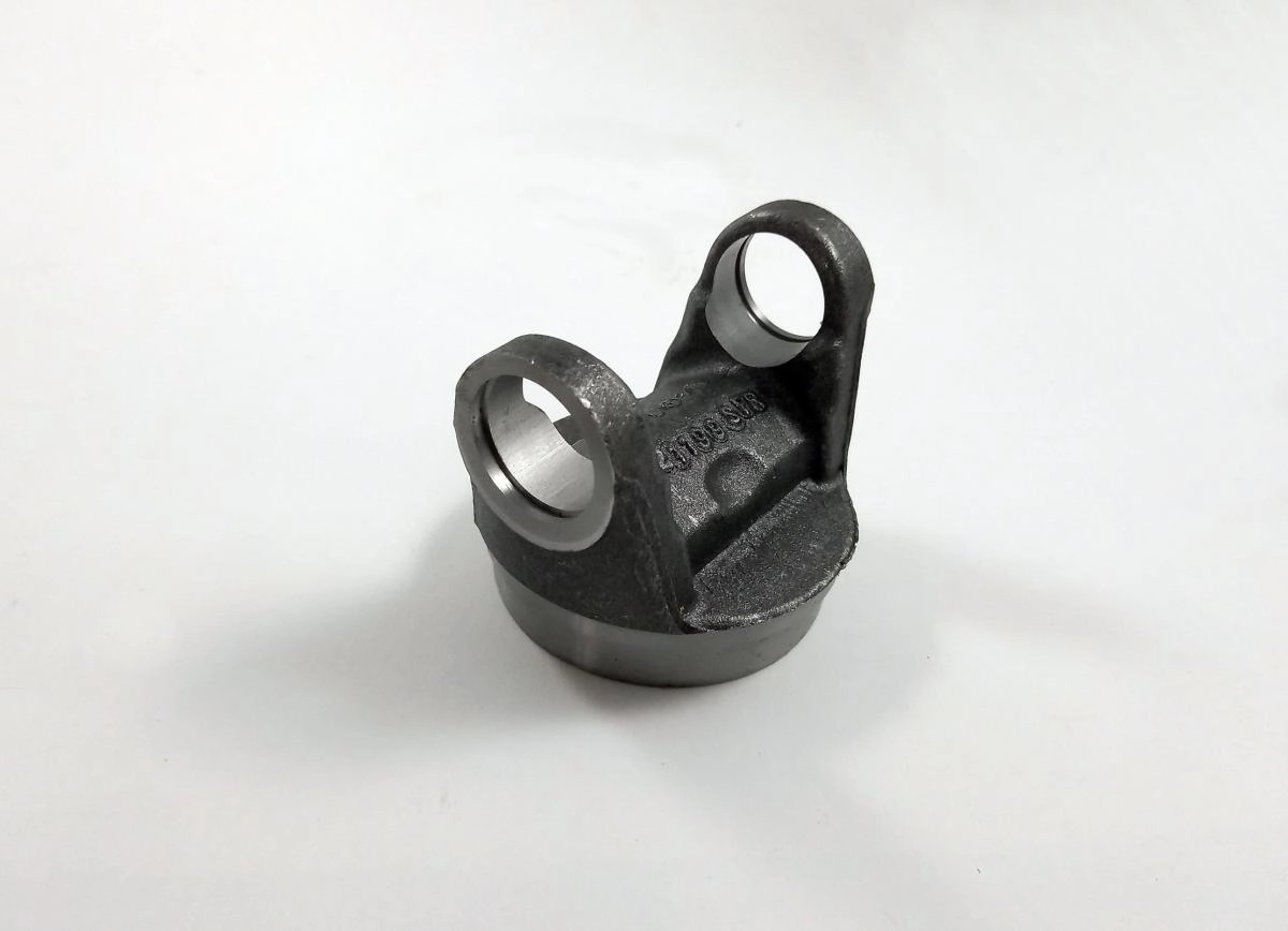 GARFO CARDAN/GARFO SOLDA PARA CRUZETA 5-153XS/5-204XS FORD F-1000 /89 FIXAÇÃO EXTERNA