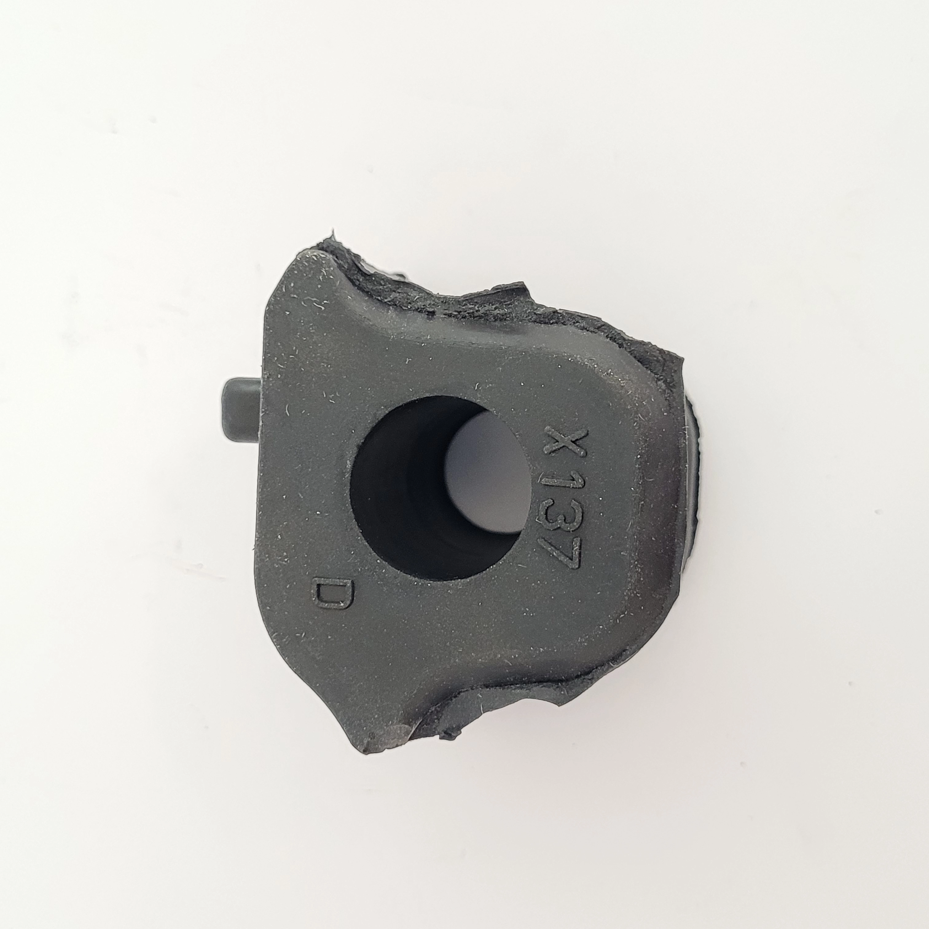 BUCHA ESTABILIZADOR DIANTEIRA DIREITA TOYOTA RAV4 2006/2013 - FURO 23,4MM