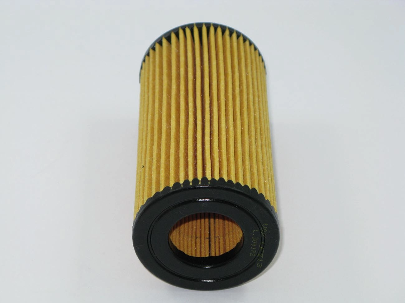 FILTRO OLEO AUDI A3 2.0 06/ - A4 2.0 05/08 - S3 2.0 10/ - TT/TTS 2.0 07/ - VW JETTA 2.5 2005/ - EOS
