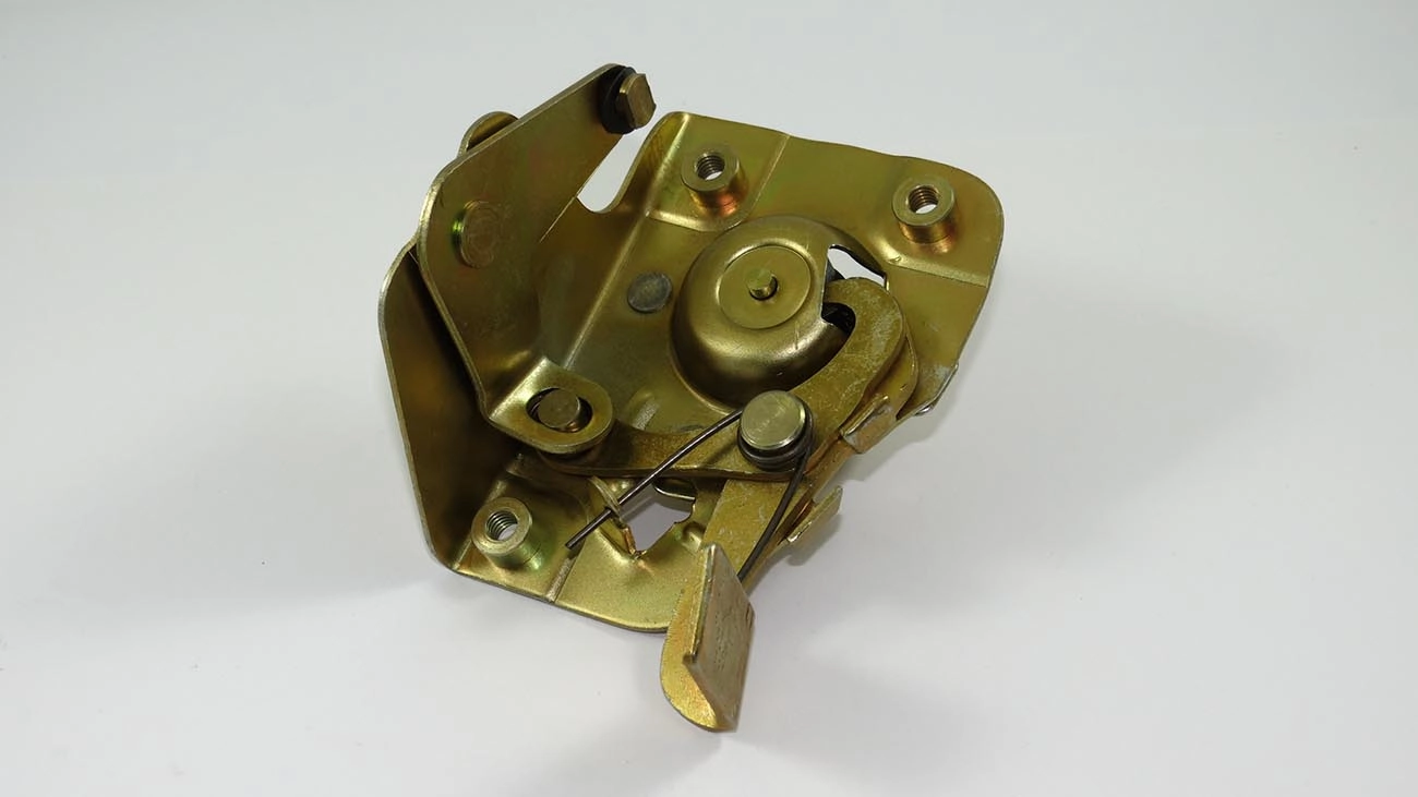 FECHADURA PORTA GM C/D-10/14/15/60/VERANEIO 64/84 - DIREITA