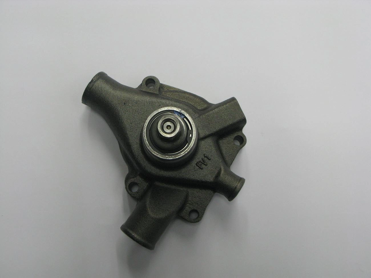 BOMBA AGUA MF 65/65X/210/265 - CBT 1000 - DODGE D-400 - PERKINS 4.203 - S/POLIA