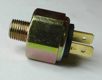 INTERRUPTOR LUZ FREIO VW FUSCA/BRASILIA/KOMBI BIPOLAR TODOS