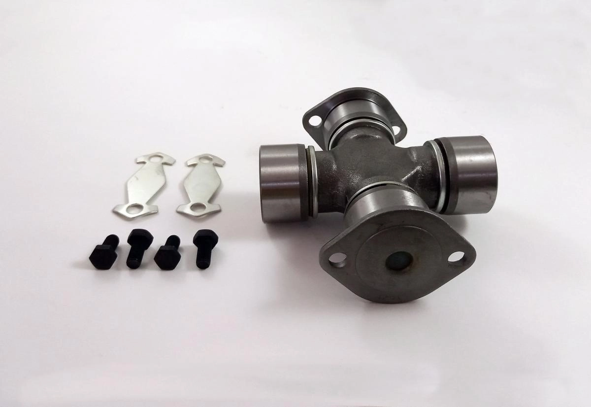 CRUZETA CARDAN FORD CARGO/VW MB 1214/1618/2318 47X134,90MM DUAS CATANHAS COM CHAVETA/DUAS PARAFUSAS