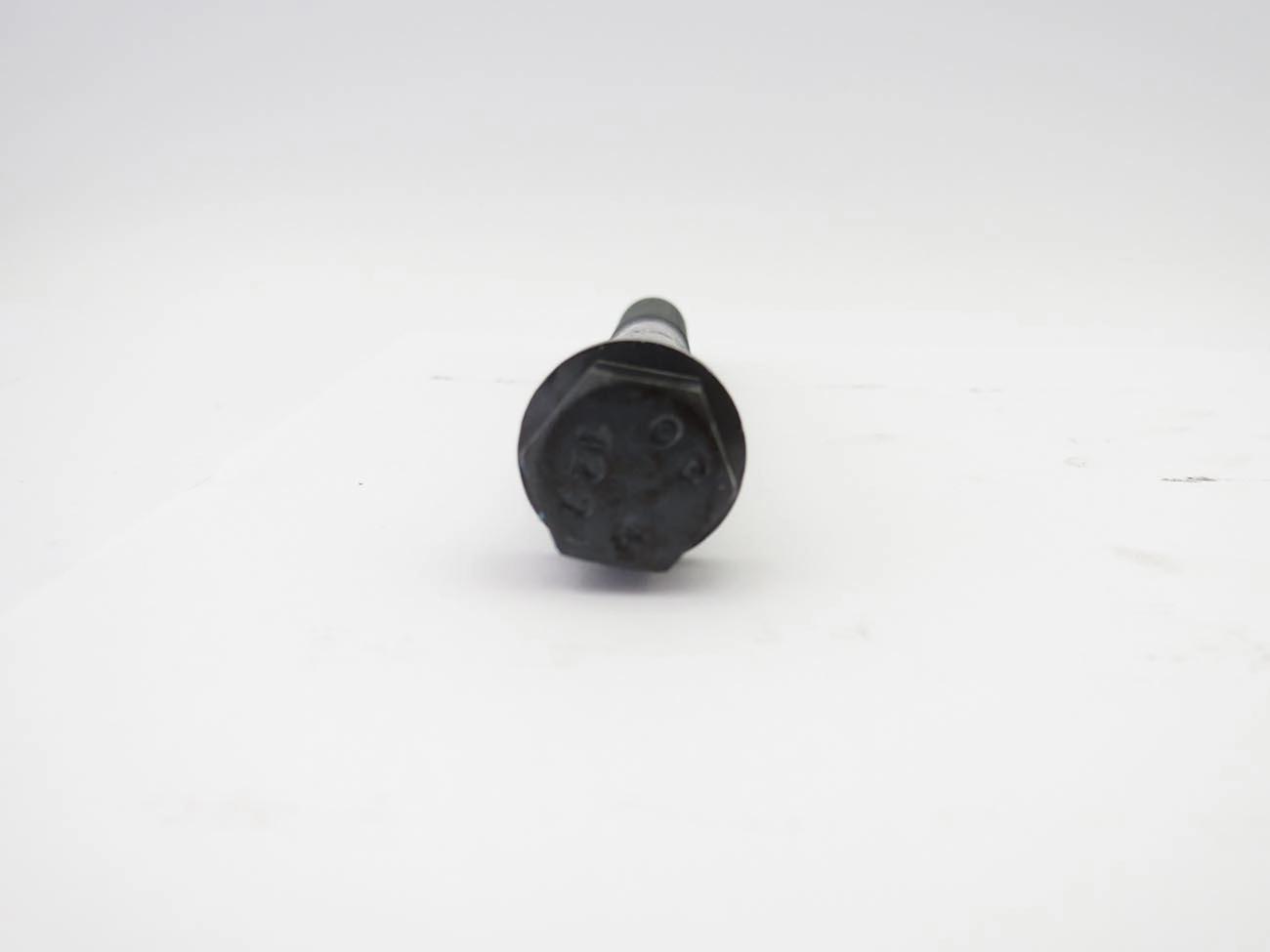 PARAFUSO DE CABECOTE MWM D-225/226/229 - 6 CILINDROS