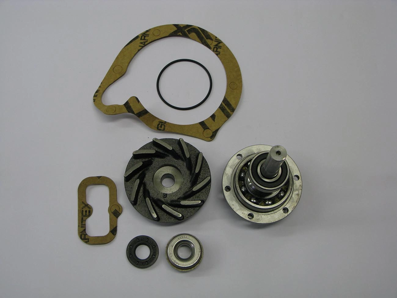 REPARO BOMBA ÁGUA MB 1114/1118/1214/1218/1313/1318/1414/1418/1518/1621 - OM 352/ OM 352A/OM-366/366A