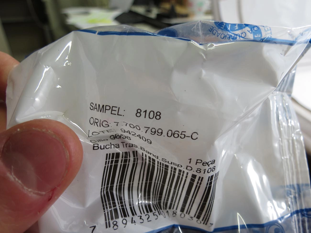 BUCHA TRASEIRA DA BANDEJA RENAULT CLIO I 96/98 - SUSPENSAO DIANTEIRA FURO 12,20MM