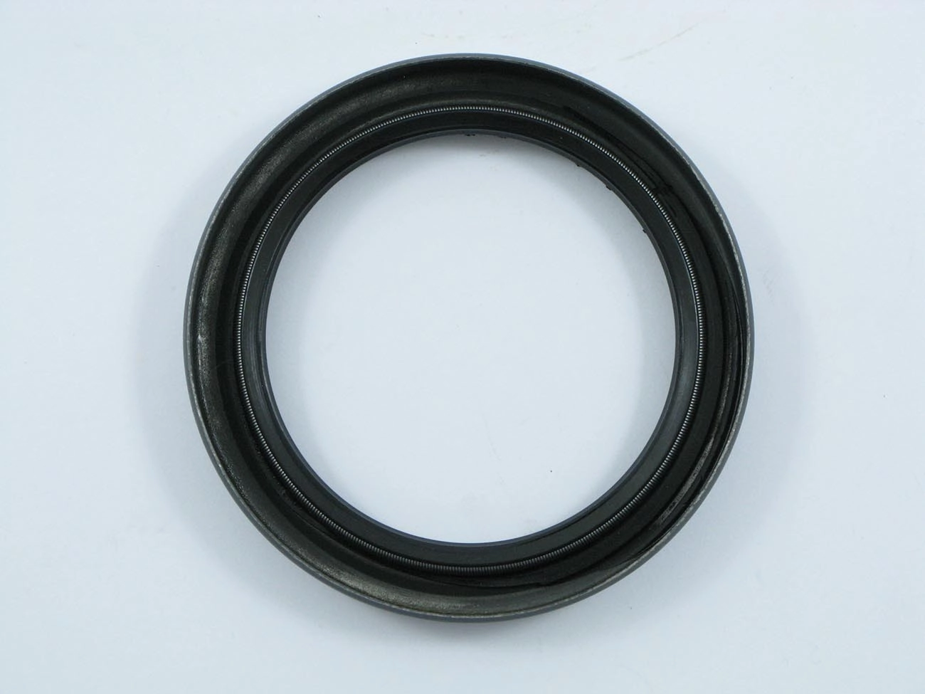 RETENTOR PINHÃO DIFERENCIAL 68,00X90,00X13,00MM MB 1113/1313/1513/2013 68X90X13MM